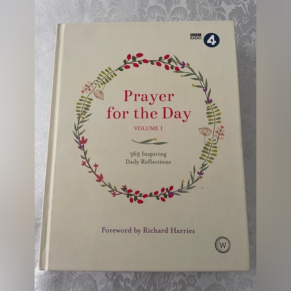 Prayer for the Day Vol I:
365 Inspiring Daily Reflections. - Picture 1 of 6